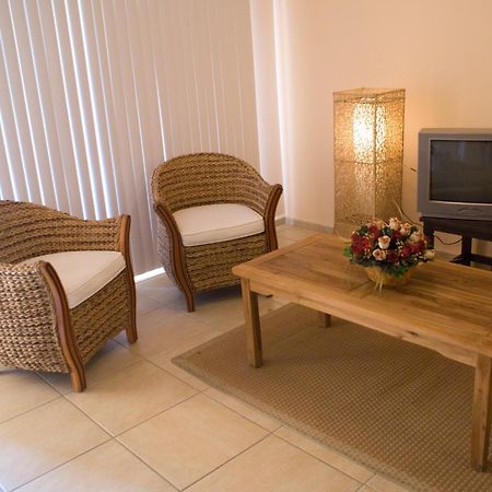 Camacuri Apartments Ораньестад Номер фото